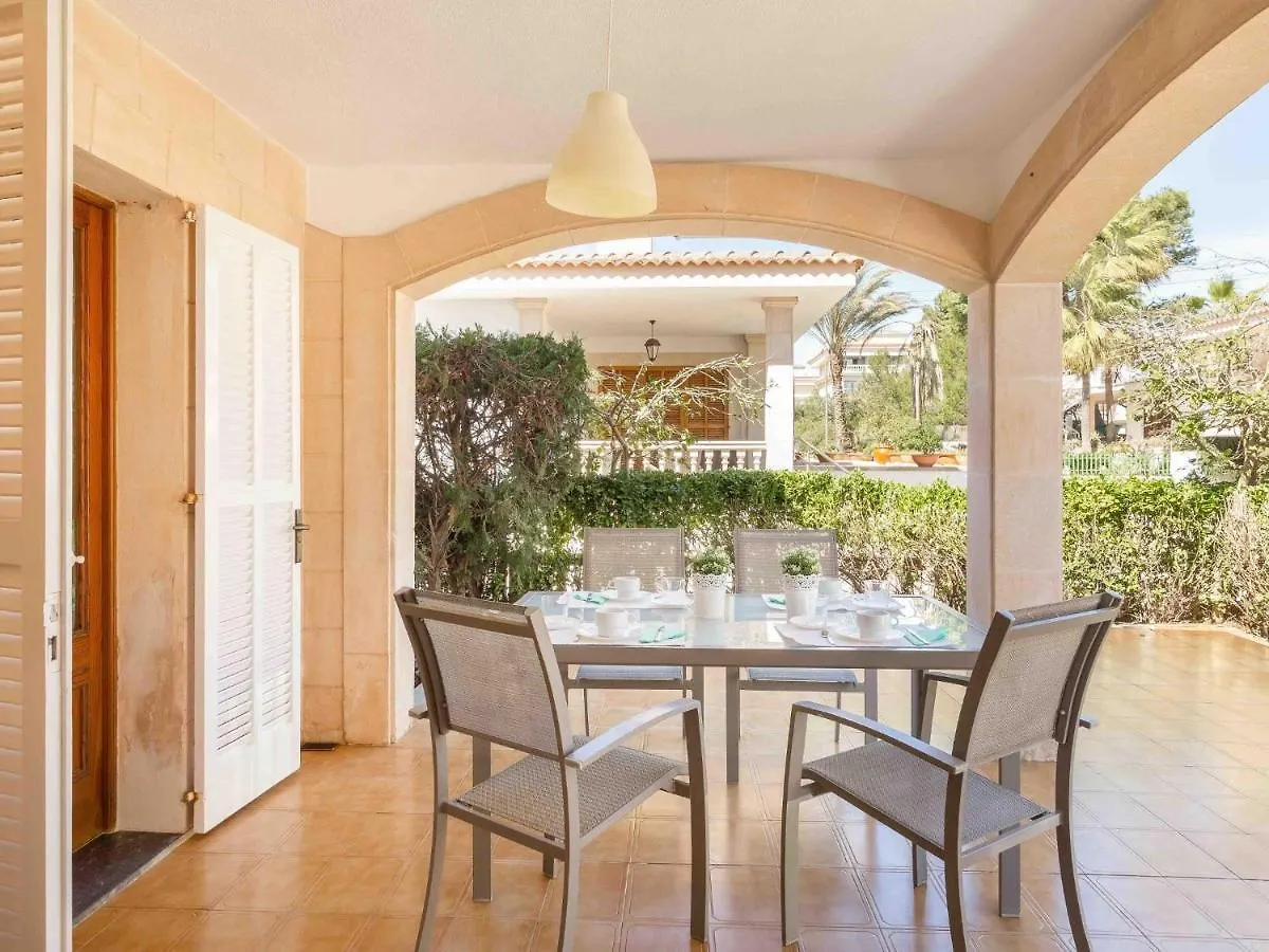 Bugambilla Villa Playa de Muro  Spain